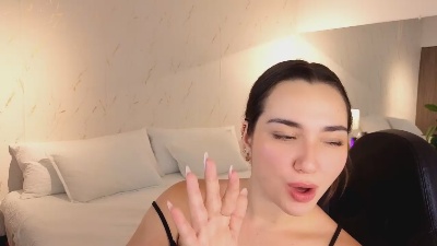 AVA__BLUE live cam on Cam4