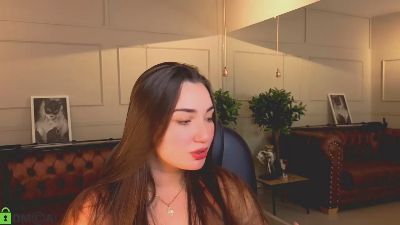 AVA__BLUE live cam on Cam4