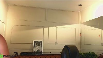 AVA__BLUE live cam on Cam4