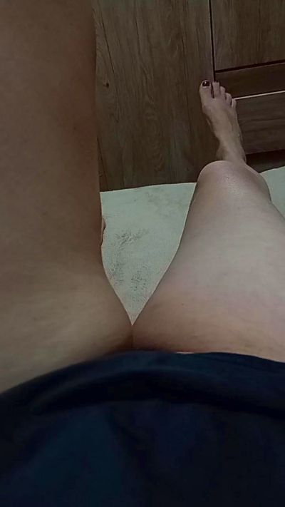 A_Bellaa live cam on Cam4