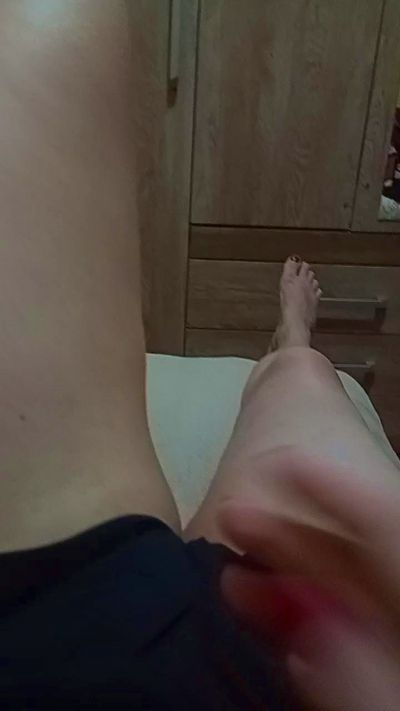 A_Bellaa live cam on Cam4