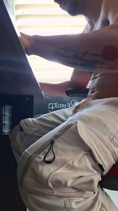A_david live cam on Cam4