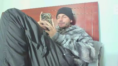 Abad_Burning live cam on Cam4
