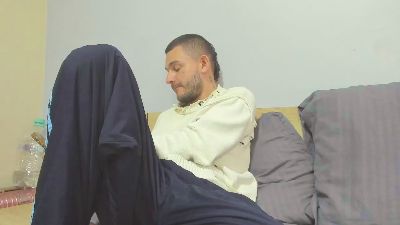 Abad_Burning live cam on Cam4