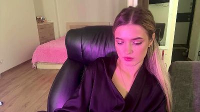 AbbyEflin live cam on Cam4