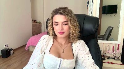 AbbyEflin live cam on Cam4