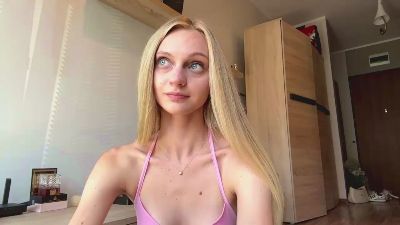 AbbyWeuve live cam on Cam4