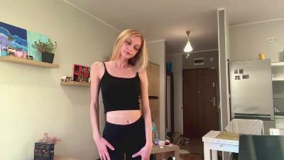 AbbyWeuve live cam on Cam4