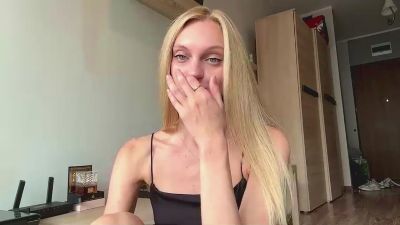 AbbyWeuve live cam on Cam4