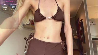 AbbyWeuve live cam on Cam4