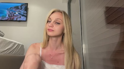 AbbyWeuve live cam on Cam4
