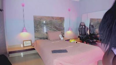 Abbyy_xxxx live cam on Cam4