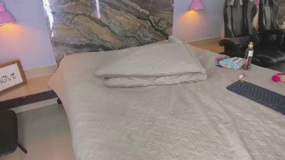 Abbyy_xxxx live cam on Cam4