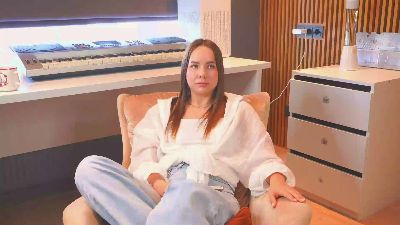AbigailIsmael live cam on Cam4