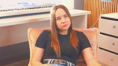 AbigailIsmael live cam on Cam4