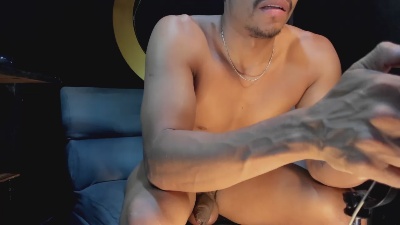 Abra_HamXL live cam on Cam4
