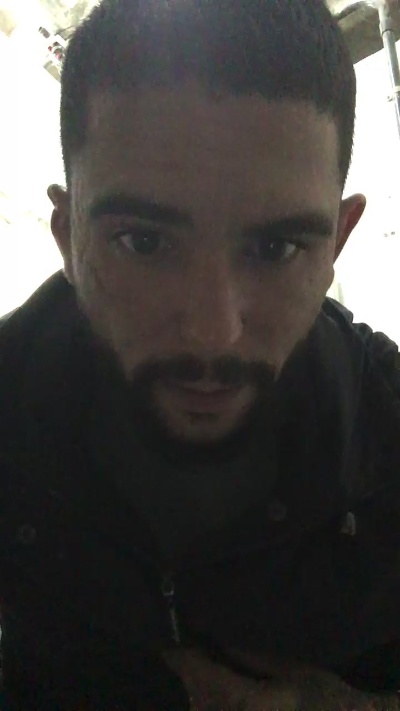 Abrahao22 live cam on Cam4