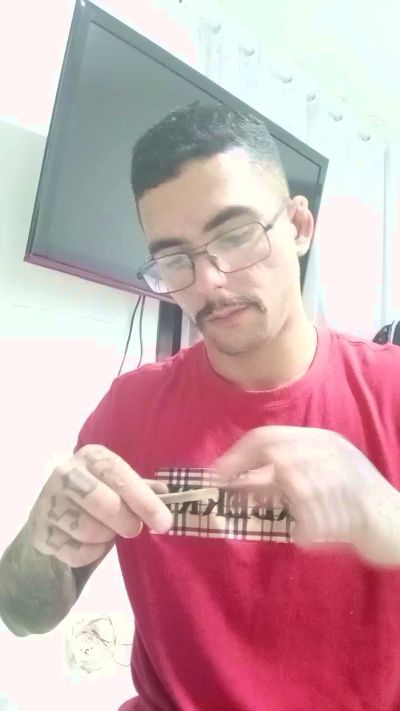 Abrahao22 live cam on Cam4