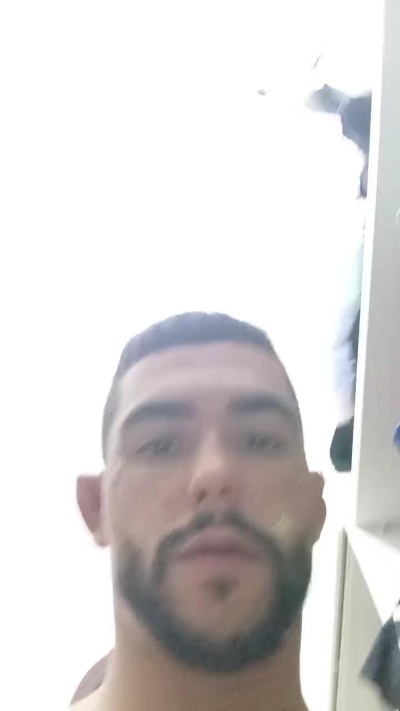 Abrahao22 live cam on Cam4