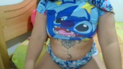Abril live cam on Cam4