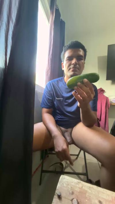AcerRubber3 live cam on Cam4