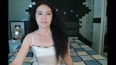 Ada_Vera live cam on Cam4