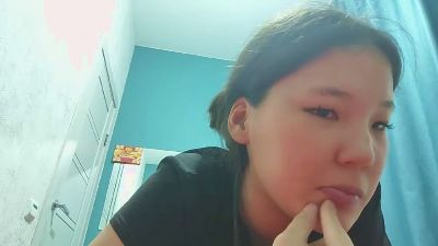 AdahTorda live cam on Cam4