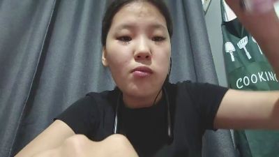 AdahTorda live cam on Cam4