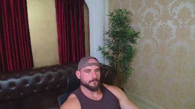 AdamJameson live cam on Cam4