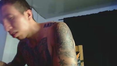 Adam_Hudsond live cam on Cam4