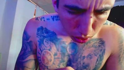 Adam_Hudsond live cam on Cam4