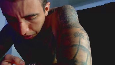 Adam_Hudsond live cam on Cam4
