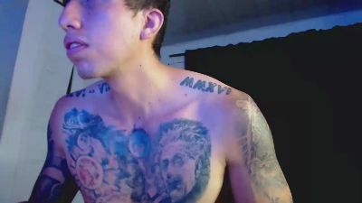 Adam_Hudsond live cam on Cam4