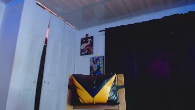 Adam_Hudsond live cam on Cam4