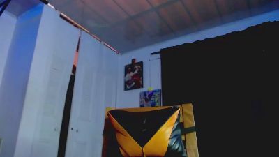 Adam_Hudsond live cam on Cam4