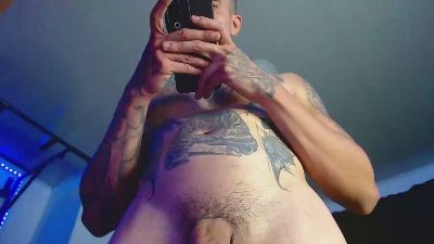 Adam_Hudsond live cam on Cam4