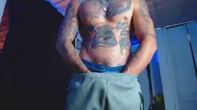 Adam_Hudsond live cam on Cam4