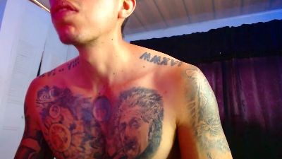 Adam_Hudsond live cam on Cam4