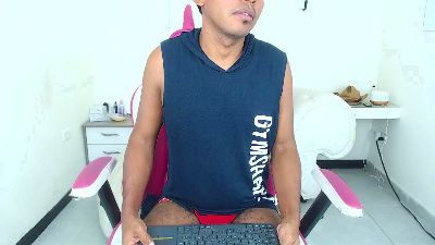 Adam_Morgan2 live cam on Cam4