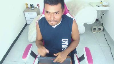 Adam_Morgan2 live cam on Cam4