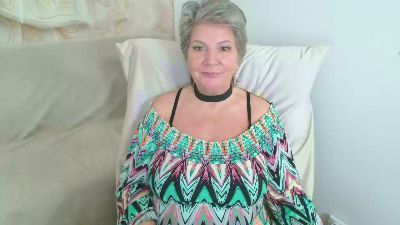 Adama4love live cam on Cam4