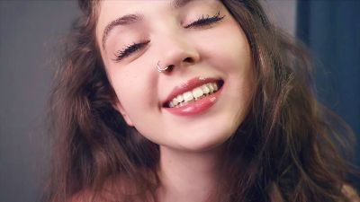 AddieHeslop live cam on Cam4
