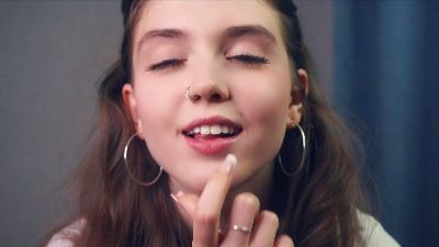 AddieHeslop live cam on Cam4