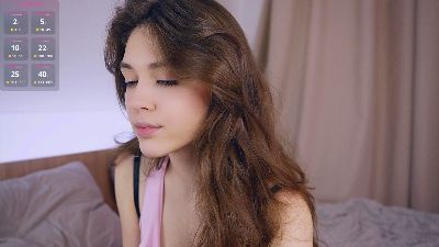 AddieHeslop live cam on Cam4