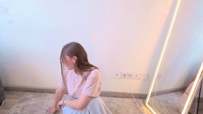 AddieHovenga live cam on Cam4