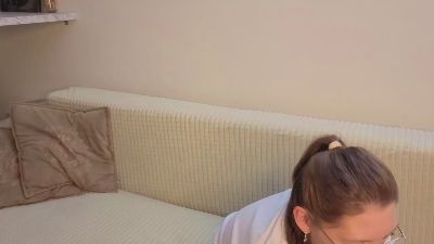 AddieHovenga live cam on Cam4