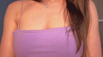 AddieHovenga live cam on Cam4