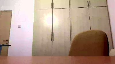 AddieNazari live cam on Cam4