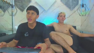 Addulth_Bless live cam on Cam4