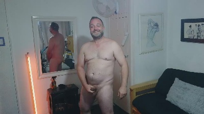 Addydaddy202 live cam on Cam4